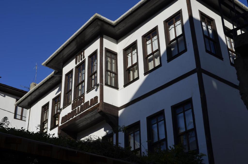 Haci Abdullahlar Konagi Hotel Mudurnu Exterior foto